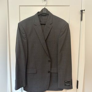 Joseph A. Bank gray suit.  Coat 46 R, pants 40 x 31